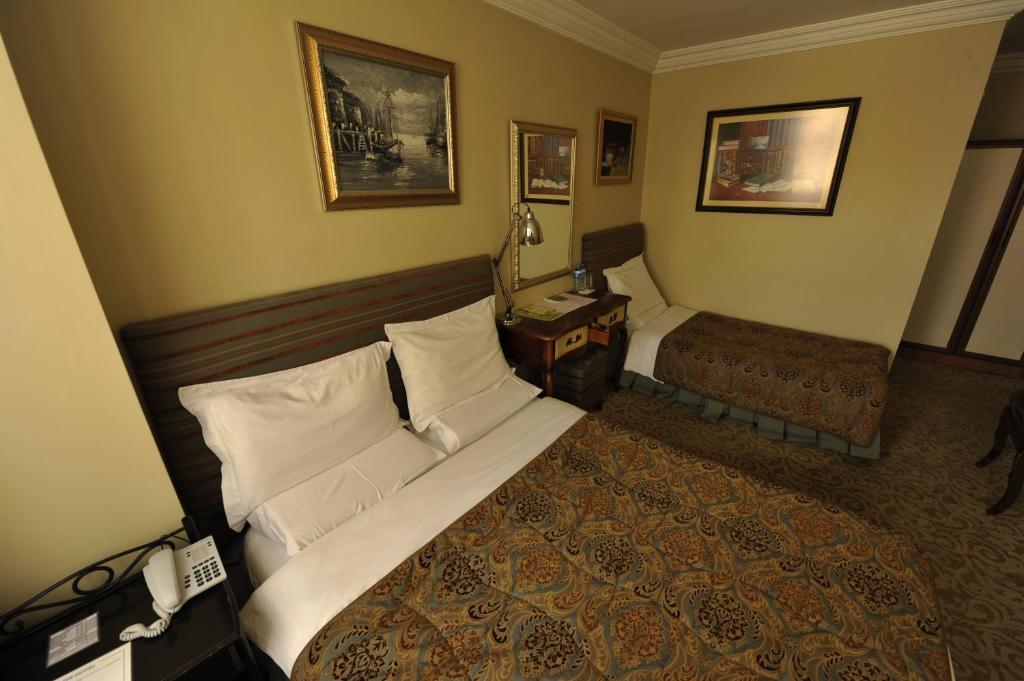 Ak Efe Hotel Edirne Chambre photo